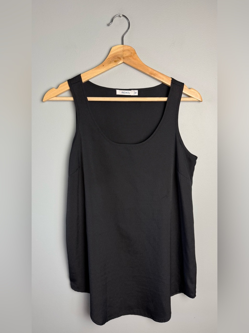 Ricki's Black Scoop Neck Tank